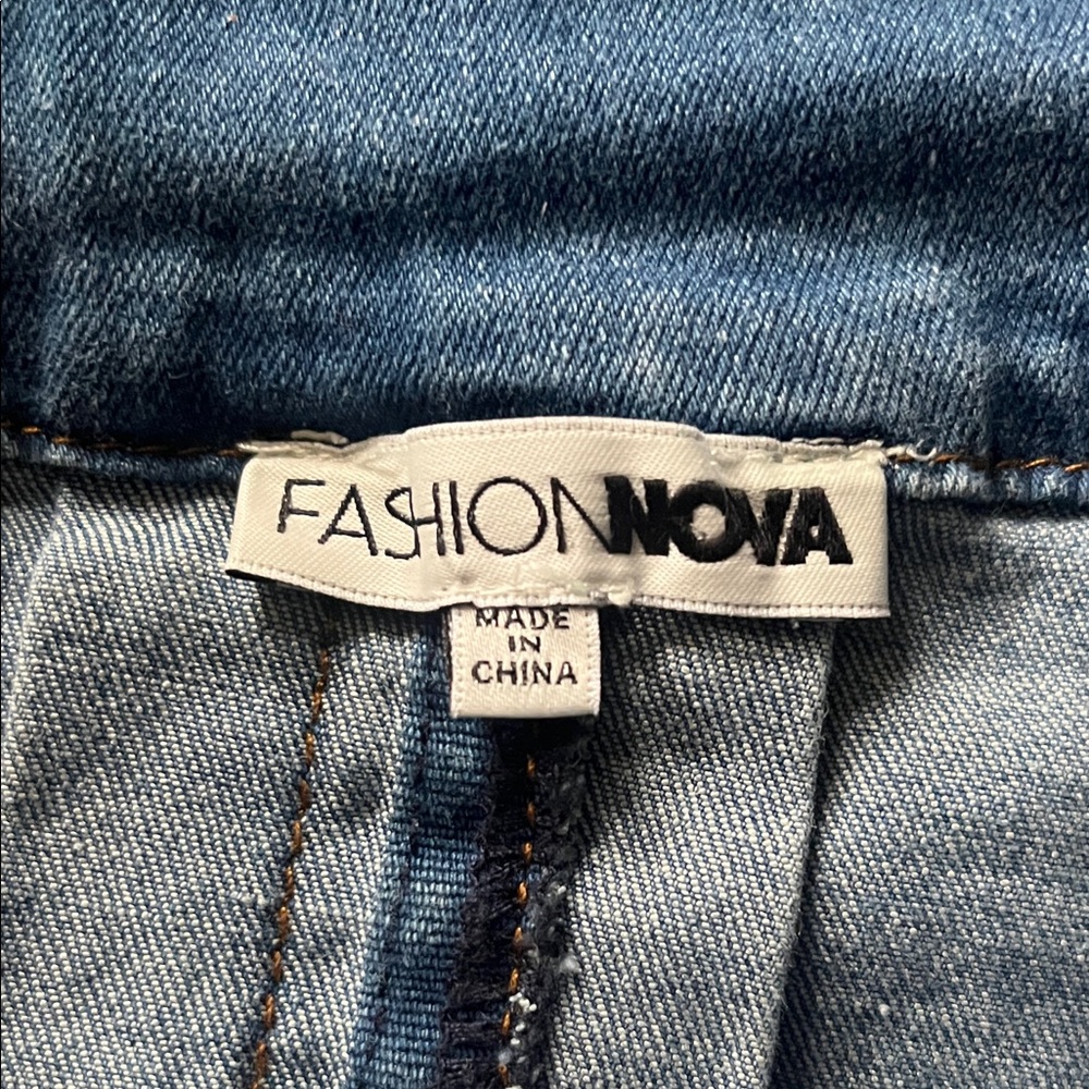 NWOT Women's Fashion Nova Pleated Micro Mini Denim Skirt | M - Picture 2 of 3